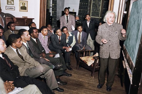 Einstein-at-Lincoln-University-800